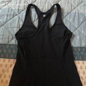 Lululemon ladies black tank top